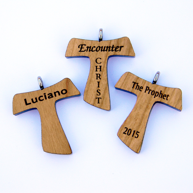37A - Cruz de madera, Tau