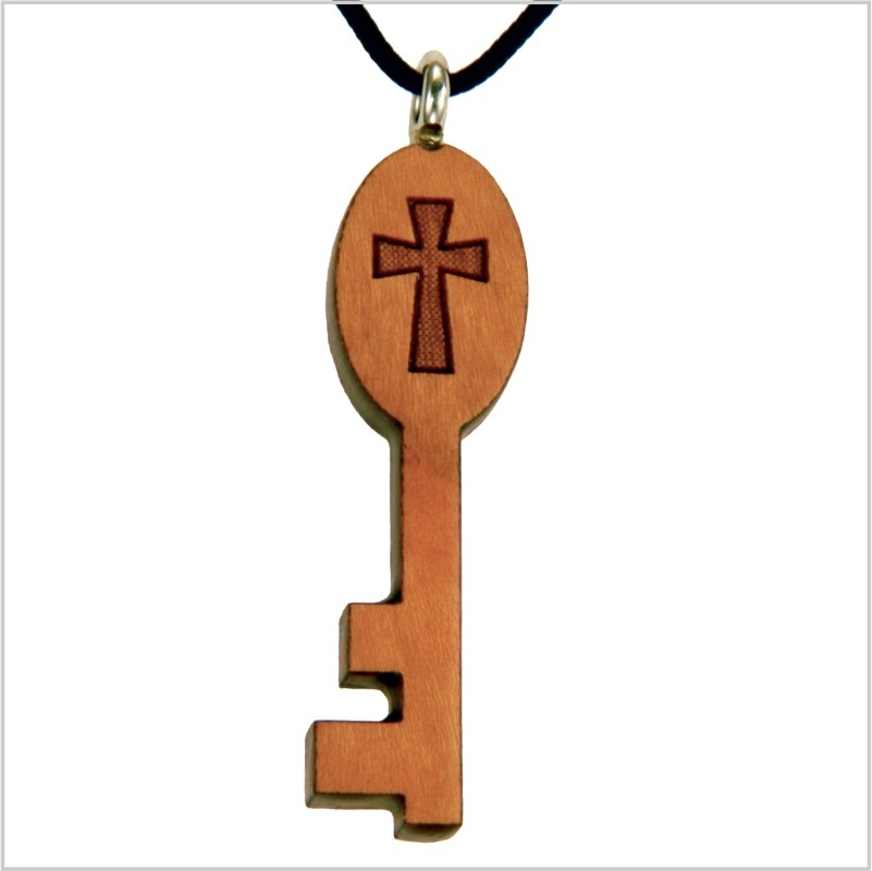 57W - llave de madera con cruz