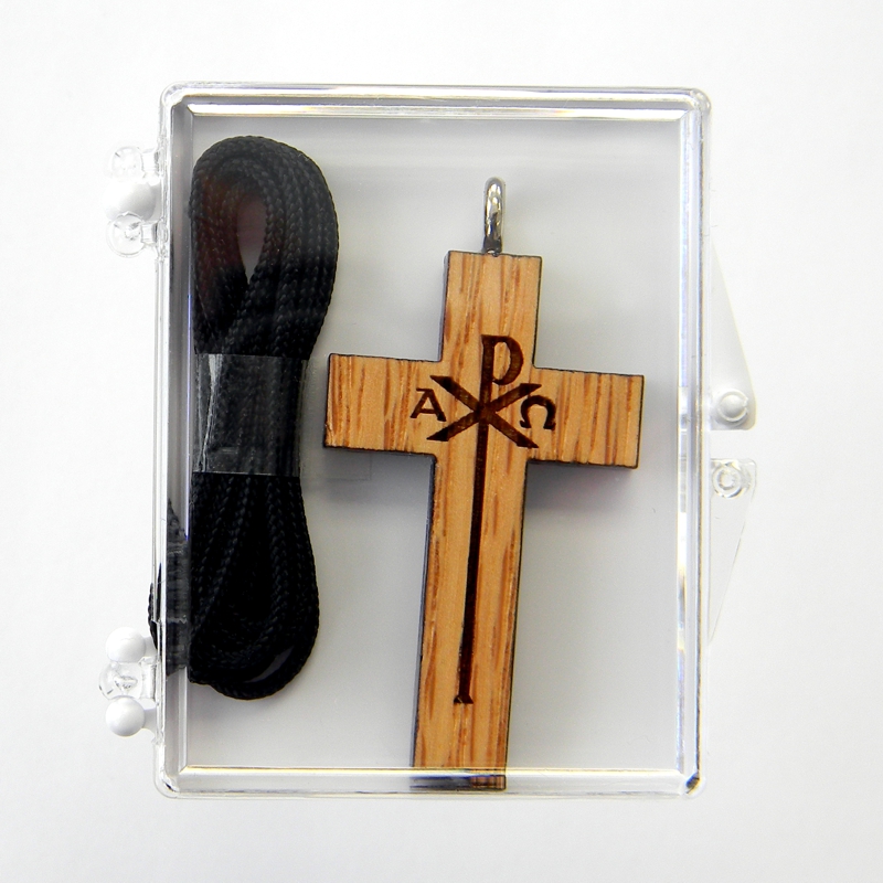 31A - Cruz de madera, alfa y omega